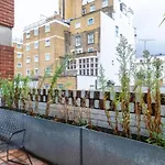 Cosy 1Bedroom Flat - 2 Min Walk To Kensington Gardens!