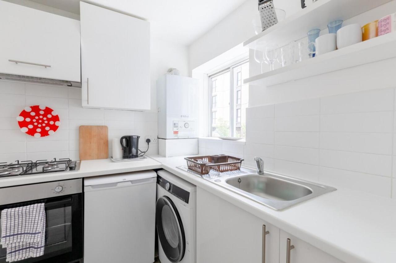 Cosy 1bedroom Flat - 2 Min Walk To Kensington Gardens! Appartamento *