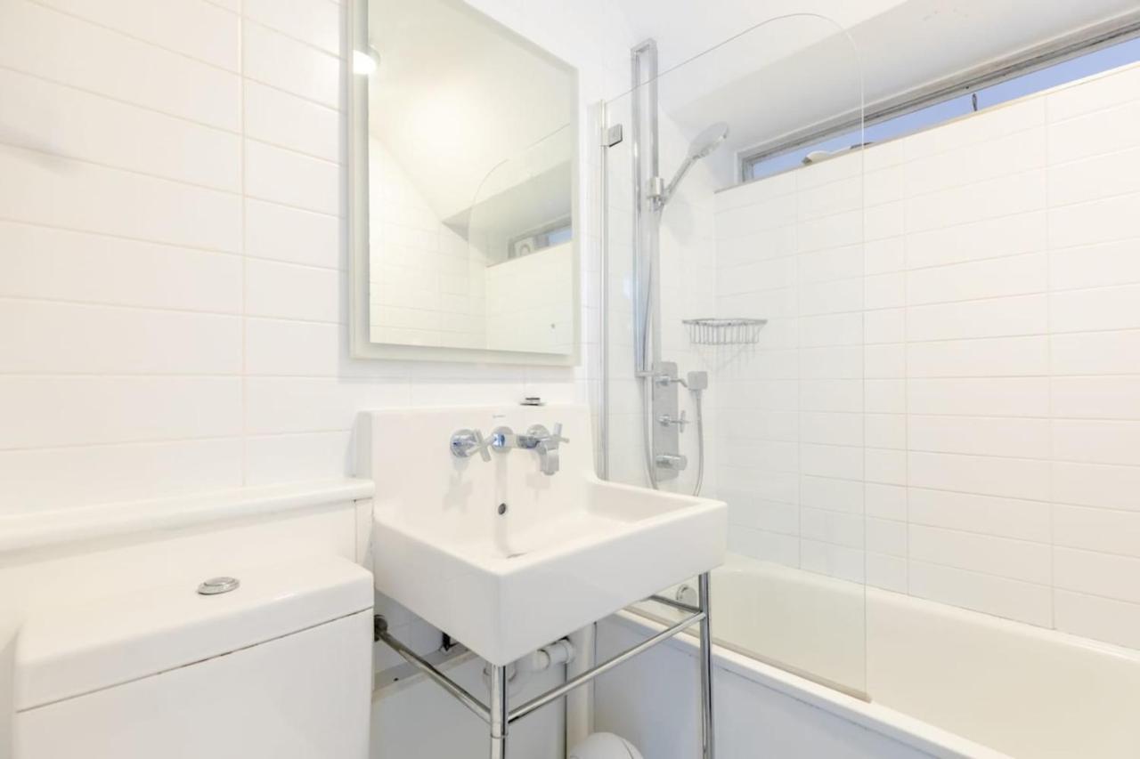 Appartamento Cosy 1bedroom Flat - 2 Min Walk To Kensington Gardens!
